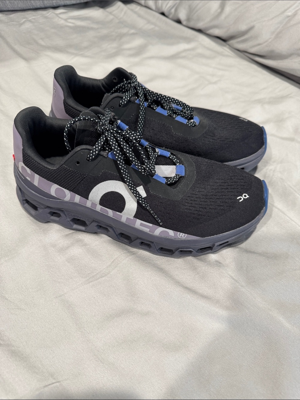 On Cloudmaster 1 - Women's 10